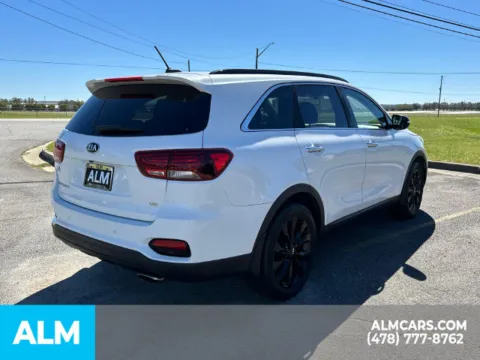 More photos of 2019 Kia Sorento S at ALM Kia Perry, GA
