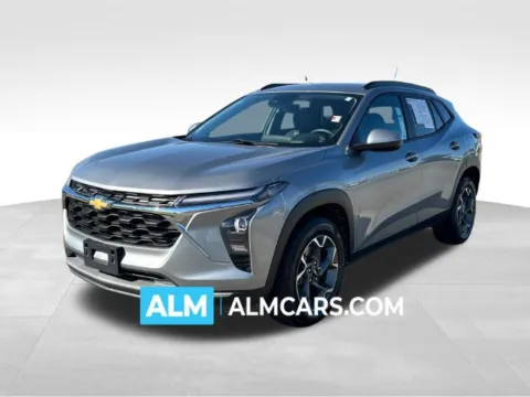 Gray 2024 Chevrolet Trax LT for sale in Perry, GA