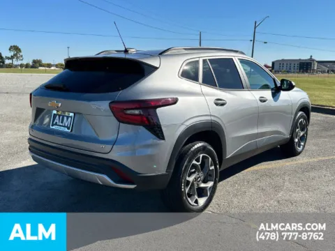 More photos of 2024 Chevrolet Trax LT at ALM Kia Perry, GA