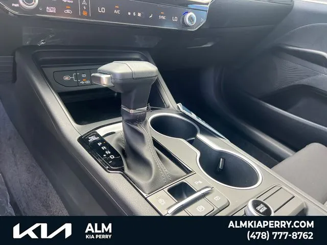 2026 Kia K5 LXS - Photo 25