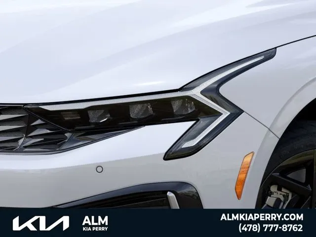 2026 Kia K5 LXS - Photo 10