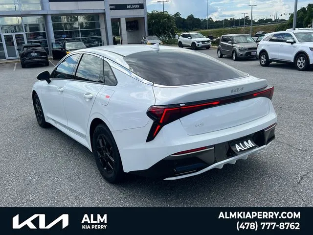 2026 Kia K5 LXS - Photo 7