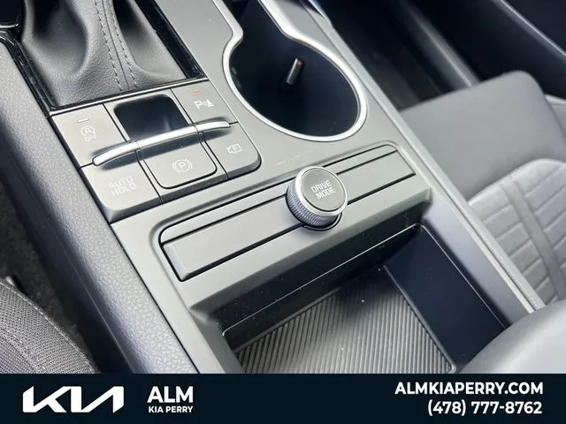 2026 Kia K5 LXS - Photo 26