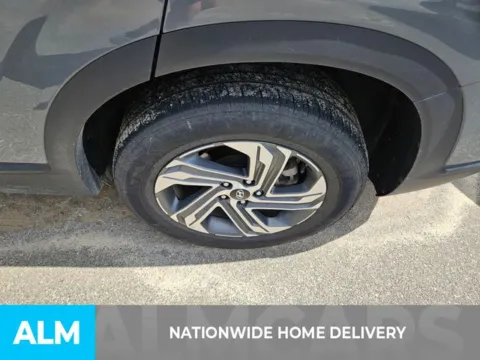 More photos of 2023 Hyundai Santa Fe SEL at ALM Kia Perry, GA
