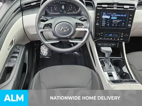 More photos of 2024 Hyundai Tucson SEL at ALM Kia Perry, GA