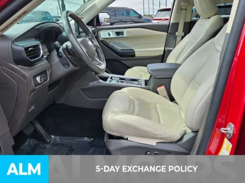 More photos of 2020 Ford Explorer Platinum at ALM Kia Perry, GA