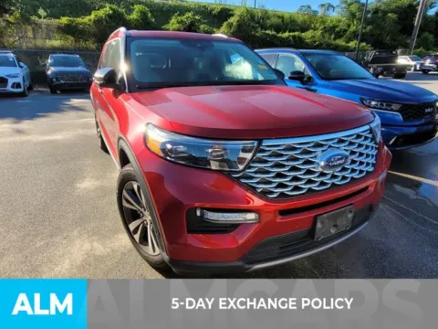 More photos of 2020 Ford Explorer Platinum at ALM Kia Perry, GA