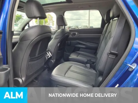 More photos of 2022 Kia Sorento EX at ALM Kia Perry, GA