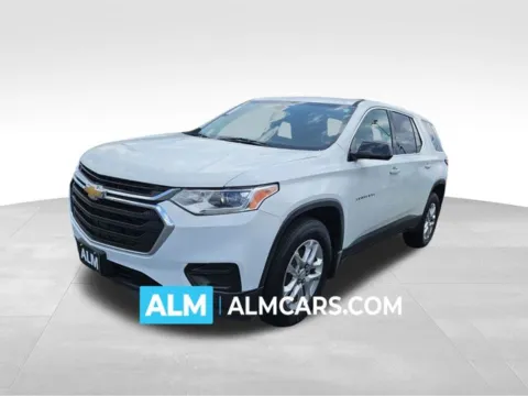 White 2019 Chevrolet Traverse LS for sale in Perry, GA