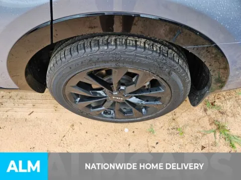 More photos of 2022 Kia Sorento SX at ALM Kia Perry, GA