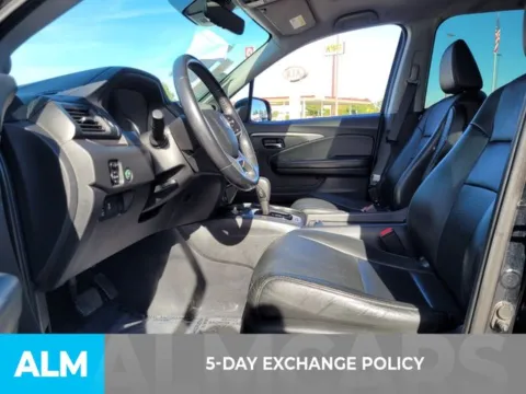 More photos of 2019 Honda Pilot EX-L at ALM Kia Perry, GA