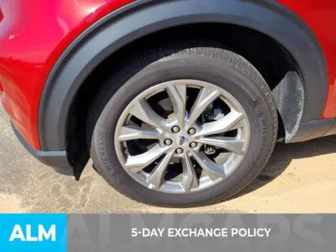 More photos of 2024 Ford Explorer Limited at ALM Kia Perry, GA