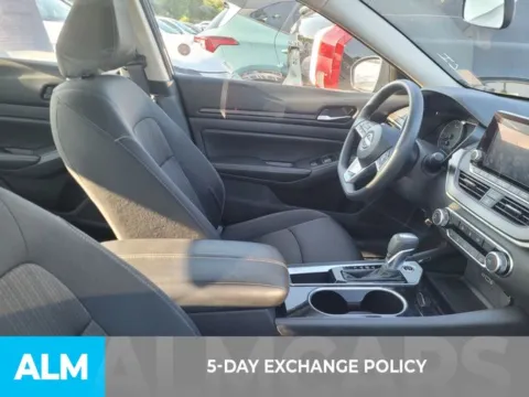 More photos of 2024 Nissan Altima 2.5 SV at ALM Kia Perry, GA