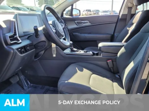 More photos of 2024 Kia Sportage LX at ALM Kia Perry, GA