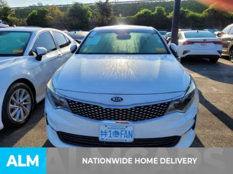More photos of 2018 Kia Optima EX at ALM Kia Perry, GA