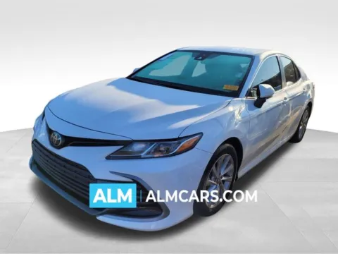 White 2022 Toyota Camry LE for sale in Perry, GA