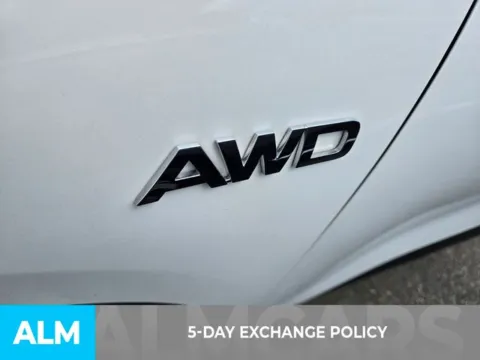 More photos of 2021 Kia Seltos S at ALM Kia Perry, GA