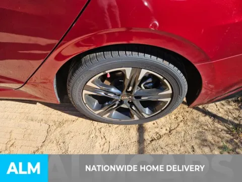 More photos of 2022 Kia K5 GT-Line at ALM Kia Perry, GA
