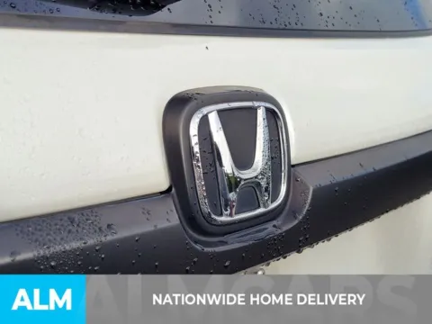 More photos of 2021 Honda Passport Touring at ALM Kia Perry, GA