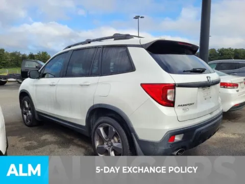More photos of 2021 Honda Passport Touring at ALM Kia Perry, GA