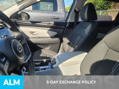 More photos of 2024 Hyundai Tucson SEL at ALM Kia Perry, GA