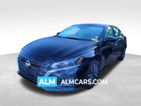Black 2024 Nissan Altima 2.5 SV for sale in Perry, GA