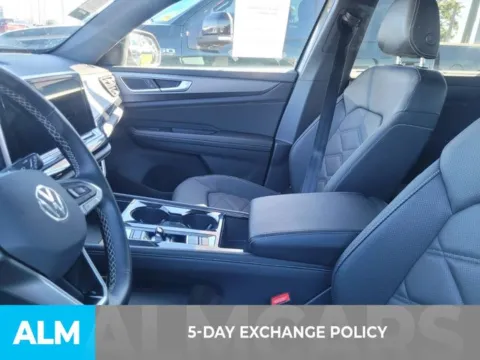 More photos of 2025 Volkswagen Atlas Cross Sport 2.0T SE w/Technology at ALM Kia Perry, GA