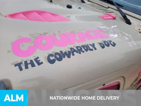 More photos of 2016 Jeep Wrangler Sahara at ALM Kia Perry, GA