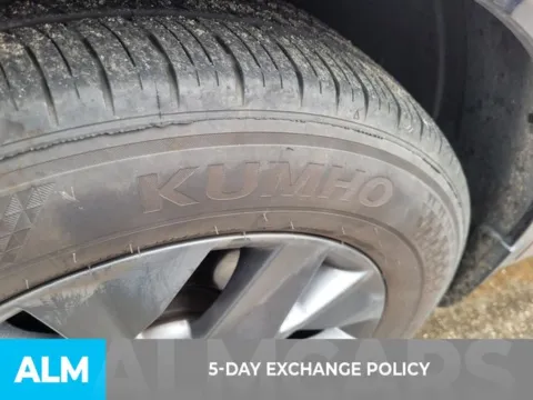 More photos of 2024 Kia Sportage SX at ALM Kia Perry, GA