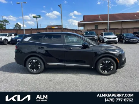 More photos of 2026 Kia Sportage Hybrid LX at ALM Kia Perry, GA