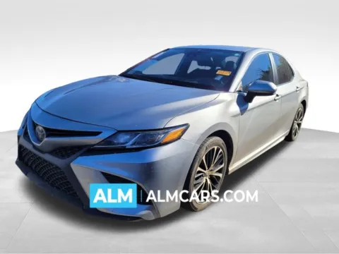 Silver 2020 Toyota Camry SE for sale in Perry, GA