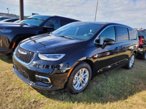 Black 2026 Chrysler Pacifica Select for sale in Perry, GA