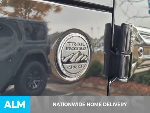 More photos of 2024 Jeep Gladiator Willys at ALM CDJR Perry, GA