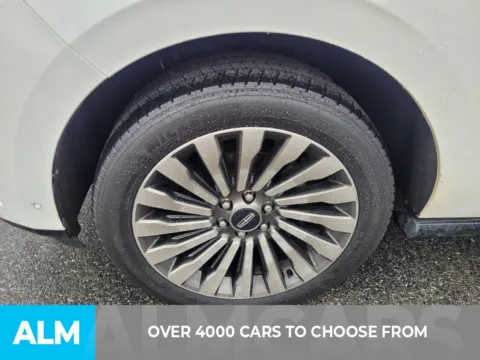 Another view of 2020 Lincoln Navigator Reserve for sale in Perry, GA at ALM CDJR Perry