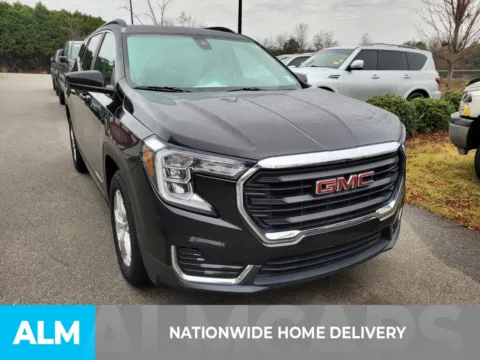 More photos of 2022 GMC Terrain SLE at ALM CDJR Perry, GA
