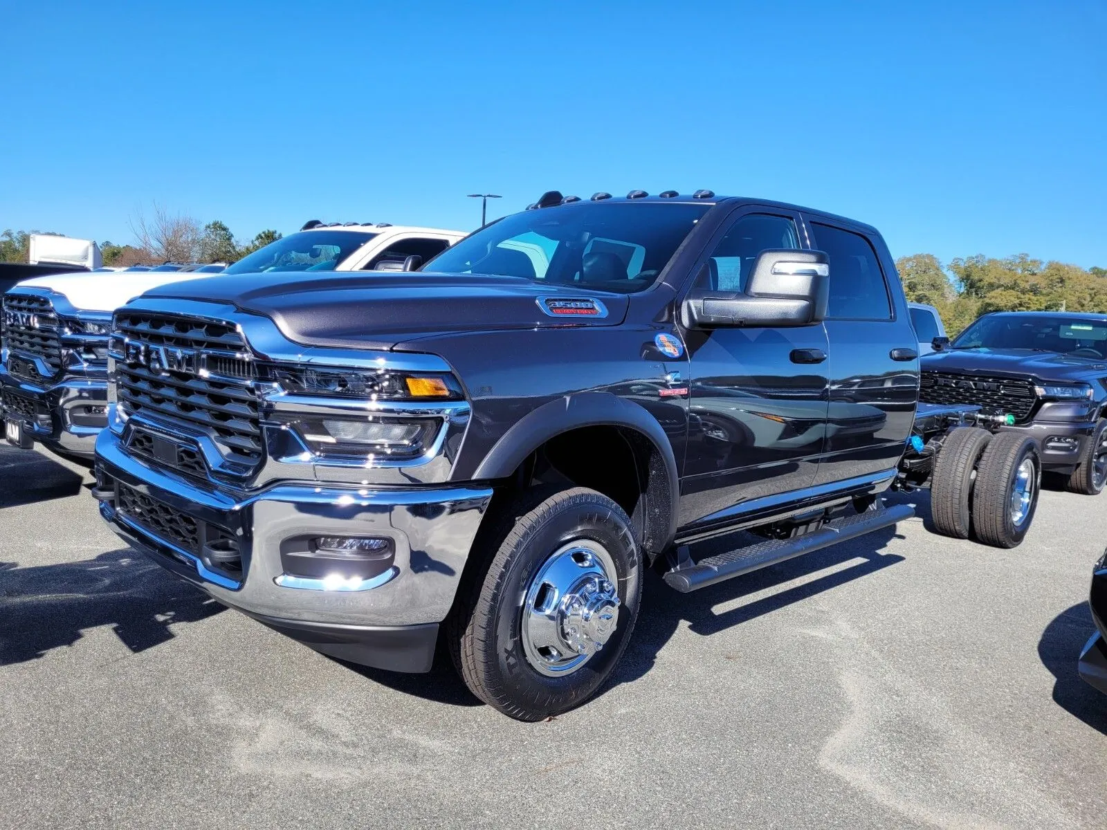 2026 RAM Ram 3500 Chassis Cab Tradesman's photo
