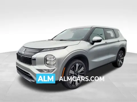 Gray 2025 Mitsubishi Outlander SE for sale in Perry, GA