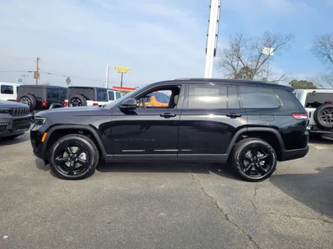 Photos of 2025 Jeep Grand Cherokee L Limited for sale in Perry, GA at ALM CDJR Perry