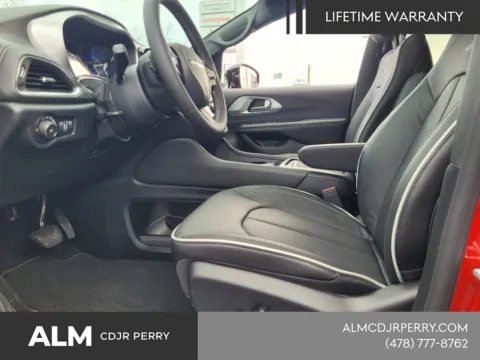 Another view of 2026 Chrysler Pacifica Limited for sale in Perry, GA at ALM CDJR Perry