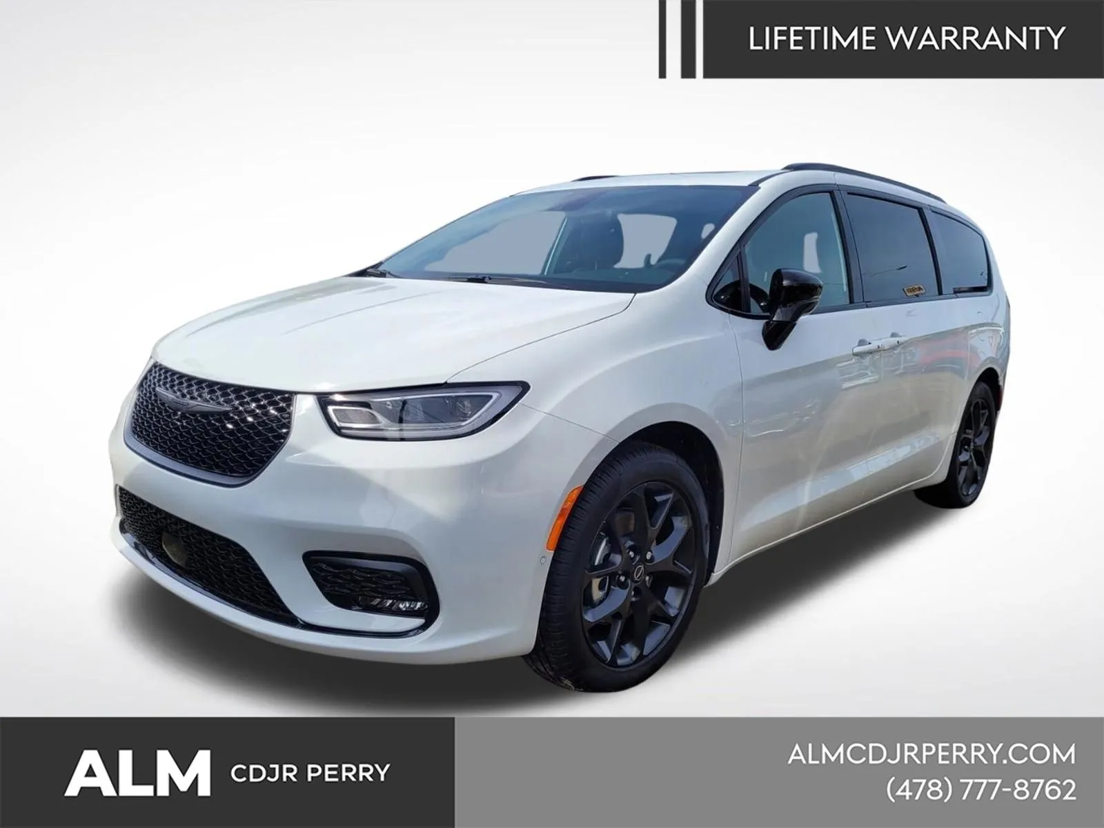White 2026 Chrysler Pacifica Limited for sale in Perry, GA