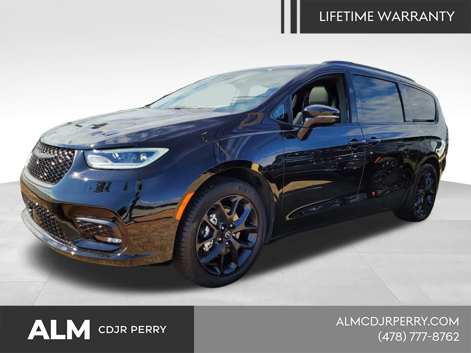 Black 2026 Chrysler Pacifica Limited for sale in Perry, GA