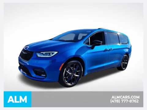 Blue 2026 Chrysler Pacifica Limited for sale in Perry, GA