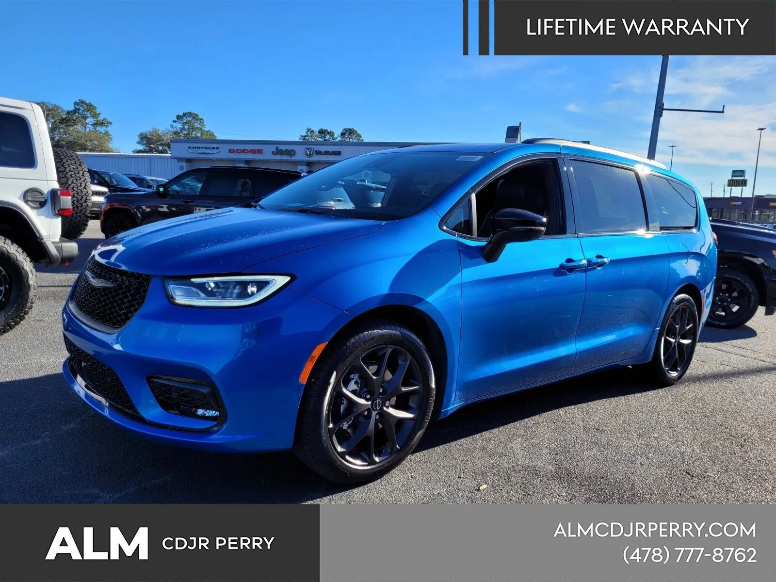 Blue 2026 Chrysler Pacifica Limited for sale in Perry, GA