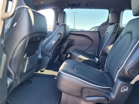 Another view of 2026 Chrysler Pacifica Limited for sale in Perry, GA at ALM CDJR Perry