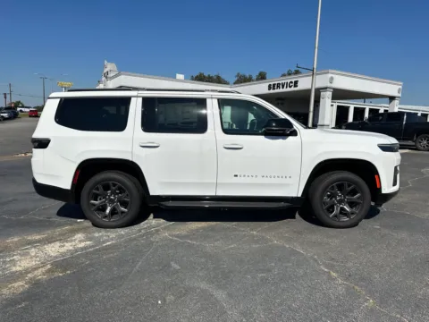 More photos of 2026 Jeep Grand Wagoneer Limited Altitude at ALM CDJR Perry, GA