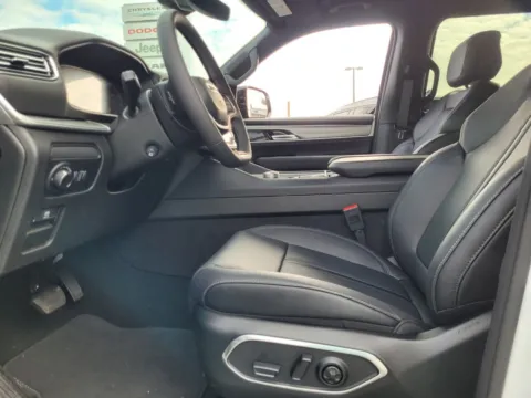 Another view of 2026 Jeep Grand Wagoneer for sale in Perry, GA at ALM CDJR Perry