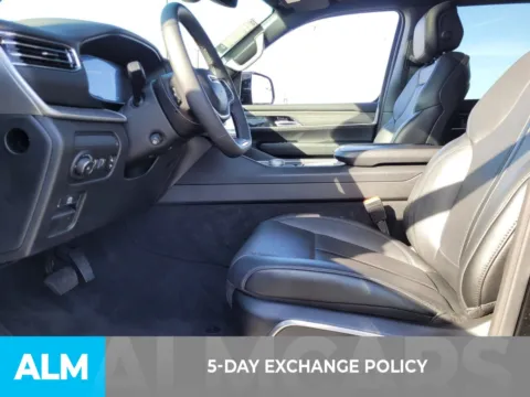 More photos of 2024 Jeep Wagoneer L Series III at ALM CDJR Perry, GA