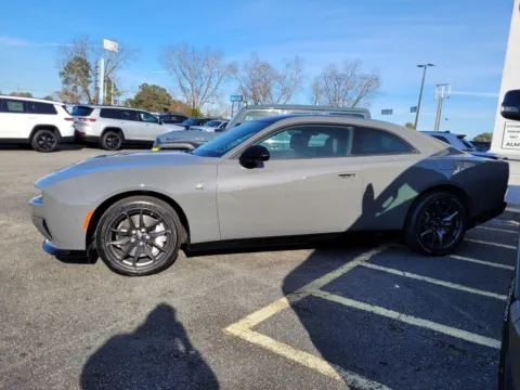 Photos of 2026 Dodge Charger R/T Scat Pack for sale in Perry, GA at ALM CDJR Perry