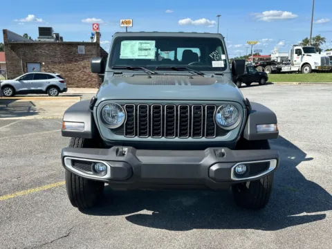Photos of 2026 Jeep Gladiator Sport for sale in Perry, GA at ALM CDJR Perry
