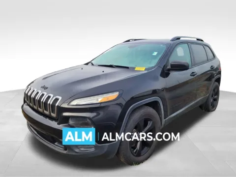 Black 2016 Jeep Cherokee Altitude for sale in Perry, GA